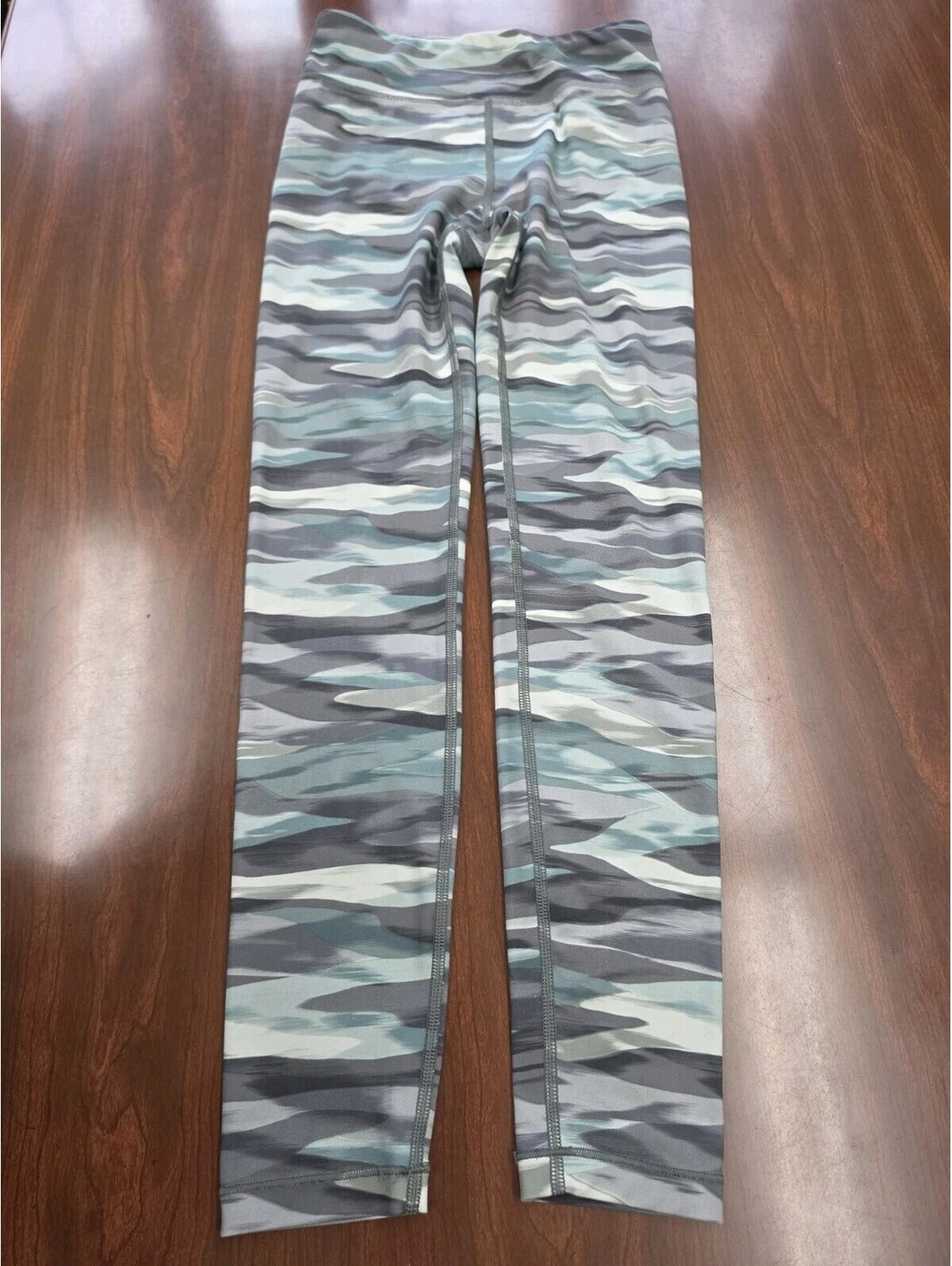 Athleta Girl High Rise Printed Leggings XL 14 Green Black Abstract Athletic Yoga